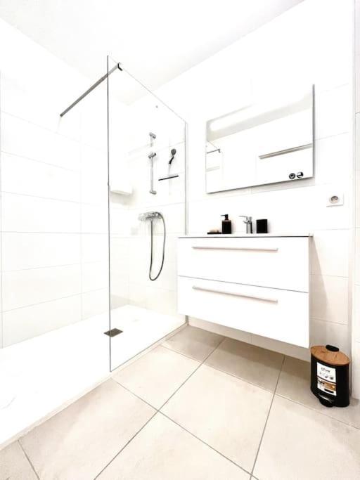 Appartement Neuf Avec Terrasse Saint-Florent  Ngoại thất bức ảnh