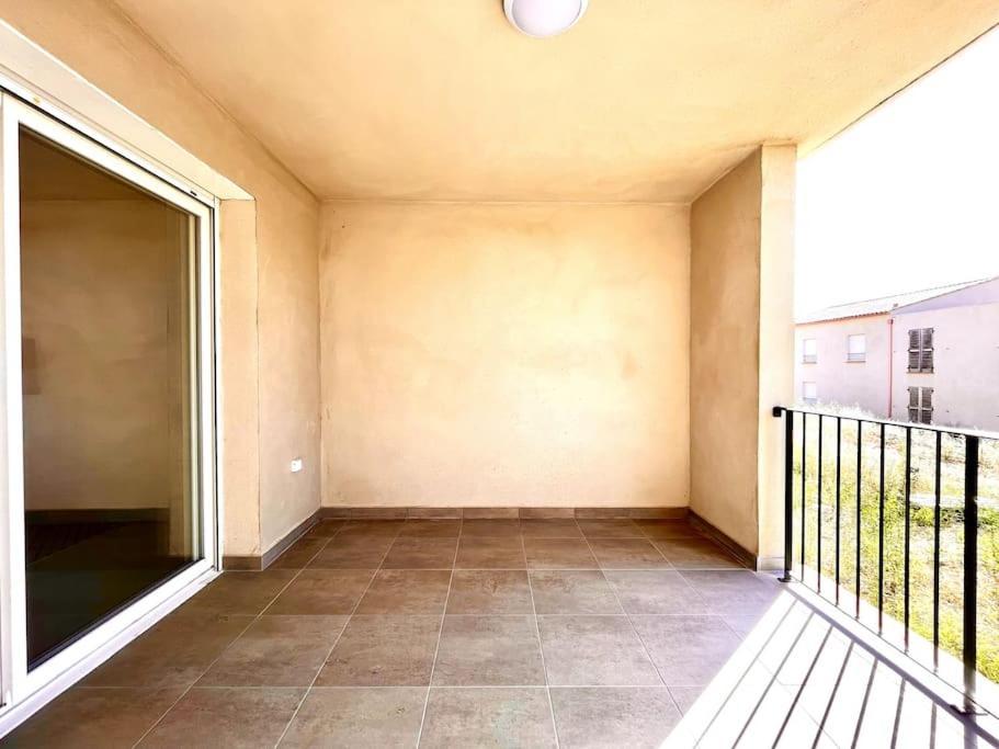Appartement Neuf Avec Terrasse Saint-Florent  Ngoại thất bức ảnh