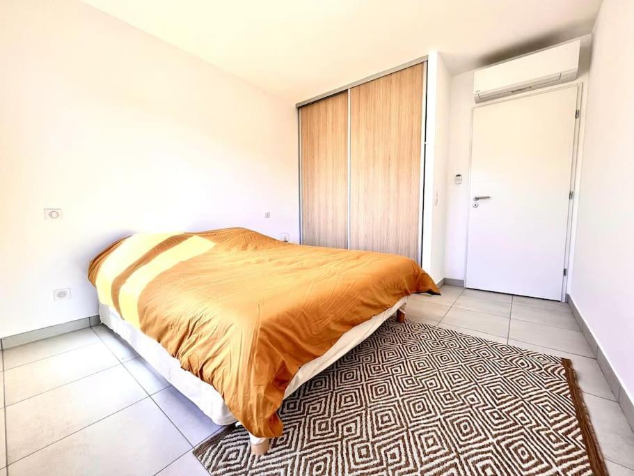 Appartement Neuf Avec Terrasse Saint-Florent  Ngoại thất bức ảnh